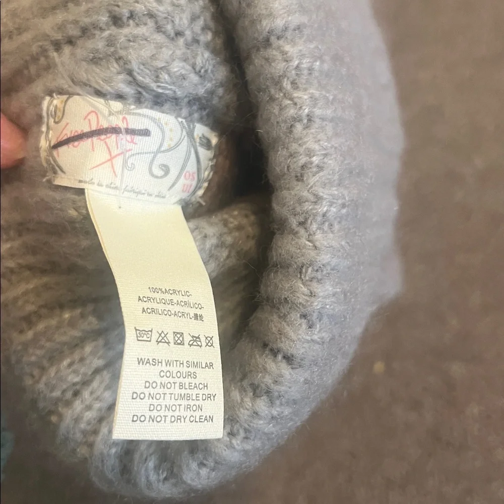 Free people groove striped beanie NWOT